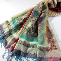 [100% boiled wool] Ethereal Grace – Handmade Wool Embroidered Shawl (195 cm x70 cm)
